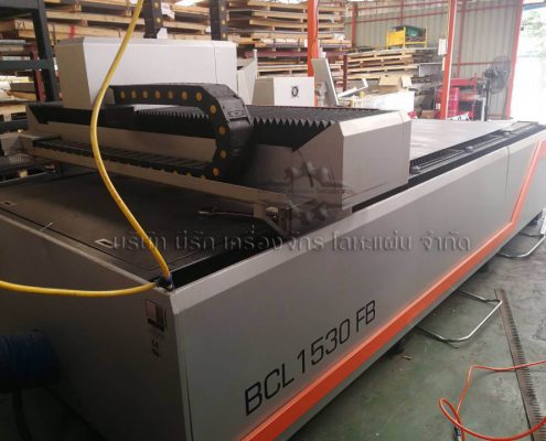 เครื่องตัดไฟเบอร์เลเซอร์ ราคาถูก ปี 2016-meerakmachine-มีรักแม็กชีน-มีรักเครื่องจักรโลหะแผ่น (2)