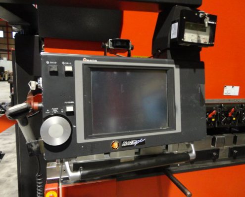 เครื่องพับมือสอง Amada พับบนลงล่าง Model HDS-8025NT ปี 2002 -meerakmachine-มีรักเครื่องจักรโลหะแผ่น (6)