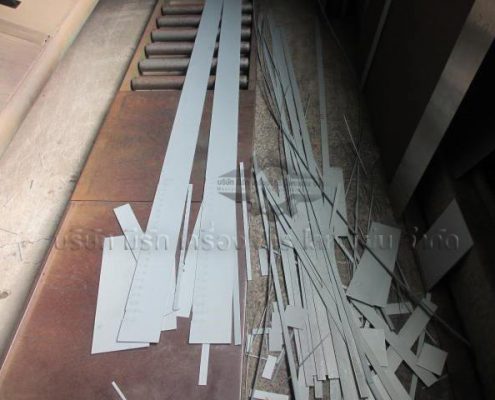 เครื่องตัด ราคาถูก Amada M-3060 ปี 1987 ตัดเหล็กยาว 3 เมตร หนา 6 มม (7)