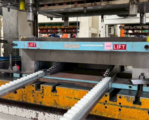 LINE_ALBUM_Senson 300 ton_251002_3